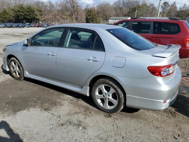 2T1BU4EE1CC792226 - 2012 TOYOTA COROLLA BASE فضي صورة 2