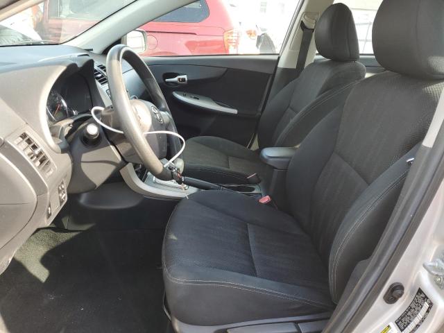 2T1BU4EE1CC792226 - 2012 TOYOTA COROLLA BASE فضي صورة 7