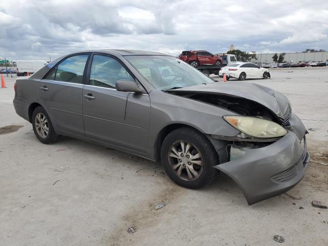 4T1BF32K65U606714 - 2005 TOYOTA CAMRY LE GRAY photo 4