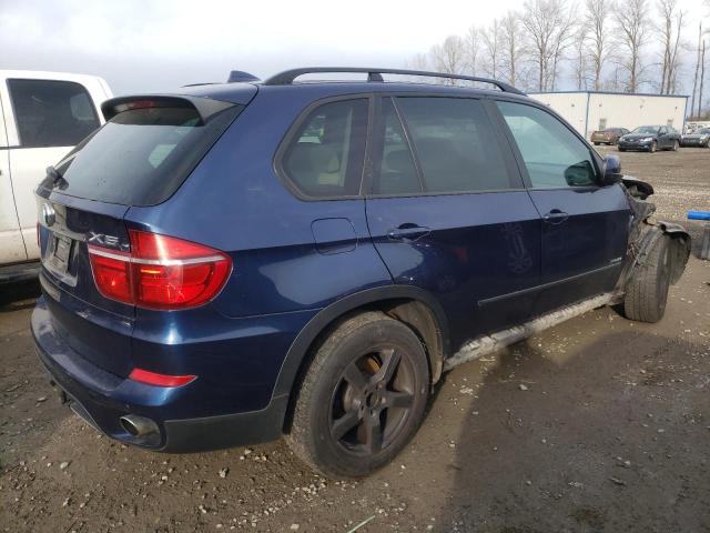 5UXZV4C5XBL402678 - 2011 BMW X5 XDRIVE35I BLUE photo 3