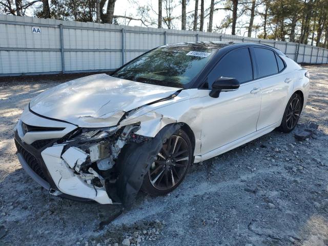 4T1B61HK5JU150078 - 2018 TOYOTA CAMRY XSE WHITE photo 1