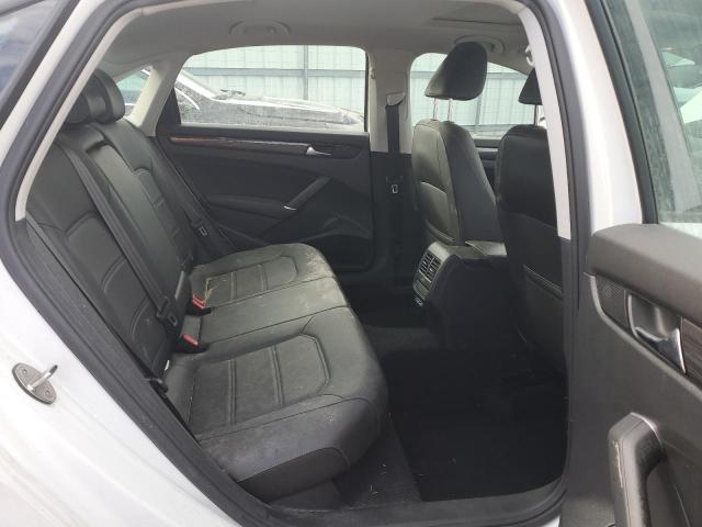 1VWMA7A3XLC018750 - 2020 VOLKSWAGEN PASSAT R-LINE أبيض صورة 10