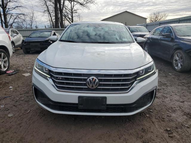 1VWMA7A3XLC018750 - 2020 VOLKSWAGEN PASSAT R-LINE أبيض صورة 5