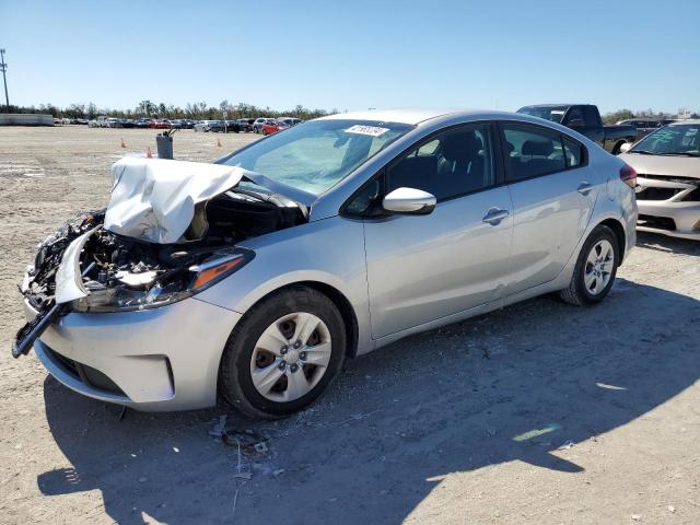 3KPFK4A77HE106827 - 2017 KIA FORTE LX SILVER photo 1