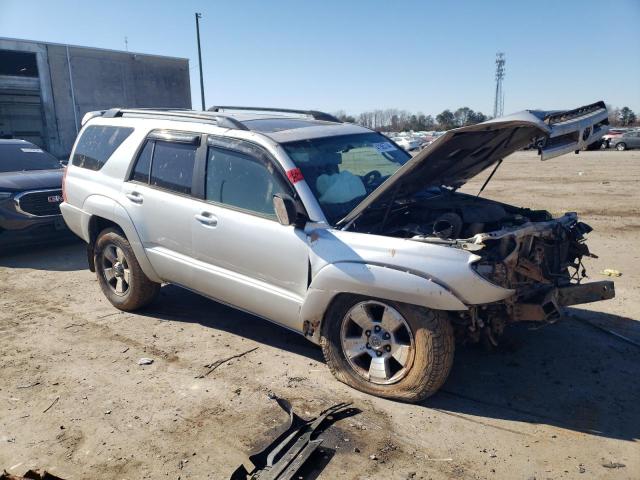 JTEBU14R540027255 - 2004 TOYOTA 4RUNNER SR5 SILVER photo 4