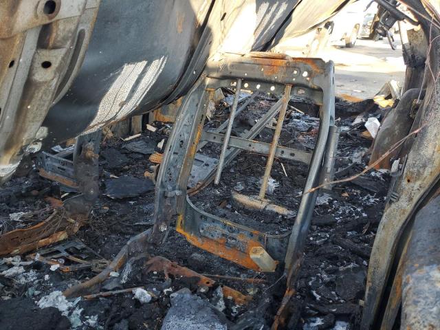 2C4RC1CGXFR547157 - 2015 CHRYSLER TOWN & COU TOURING L BURN photo 10