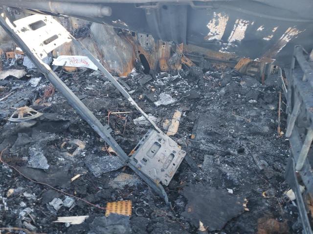 2C4RC1CGXFR547157 - 2015 CHRYSLER TOWN & COU TOURING L BURN photo 11