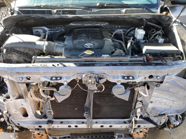 5TFUW5F13HX627226 - 2017 TOYOTA TUNDRA DOUBLE CAB SR/SR5 GRAY photo 11