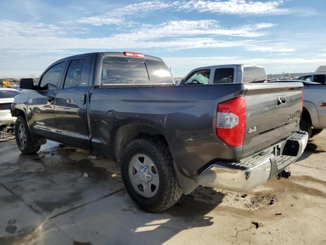 5TFUW5F13HX627226 - 2017 TOYOTA TUNDRA DOUBLE CAB SR/SR5 GRAY photo 2