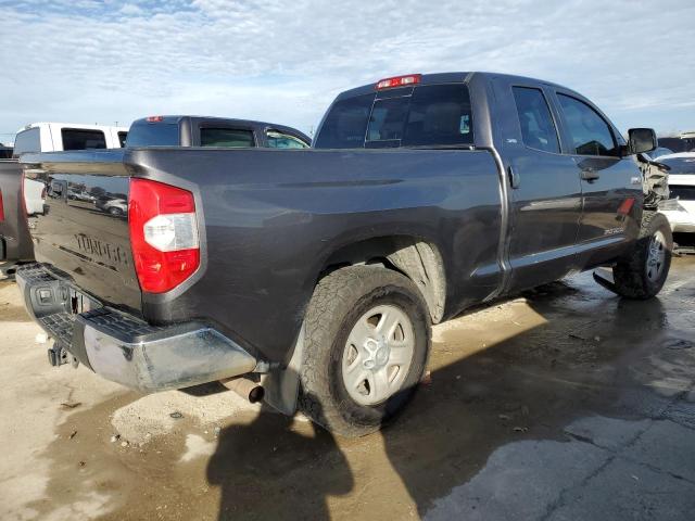 5TFUW5F13HX627226 - 2017 TOYOTA TUNDRA DOUBLE CAB SR/SR5 GRAY photo 3