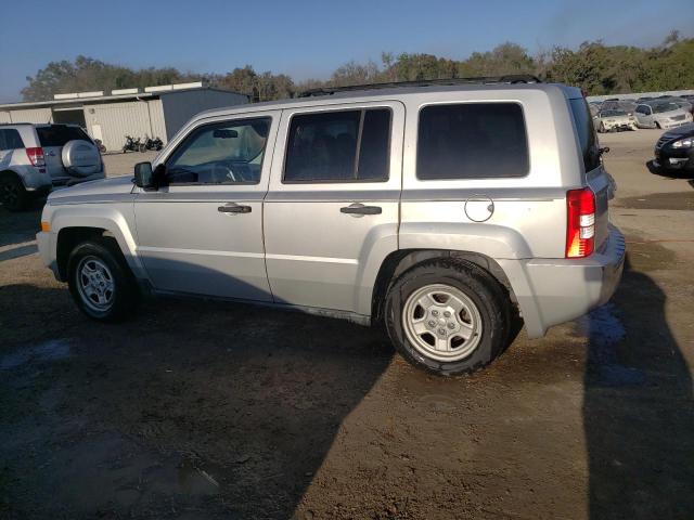 1J8FT28W97D400639 - 2007 JEEP PATRIOT SP SILVER photo 2