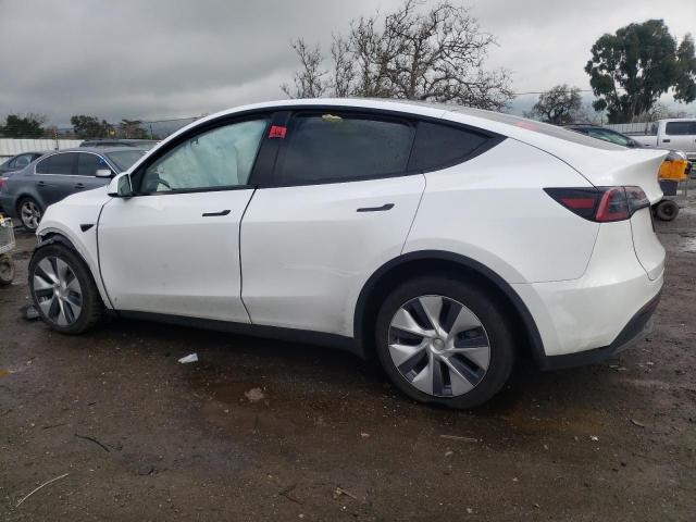 7SAYGDEEXPF909839 - 2023 TESLA MODEL Y WHITE photo 2