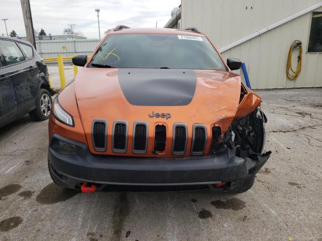 1C4PJMBB2FW642338 - 2015 JEEP CHEROKEE TRAILHAWK ORANGE photo 5