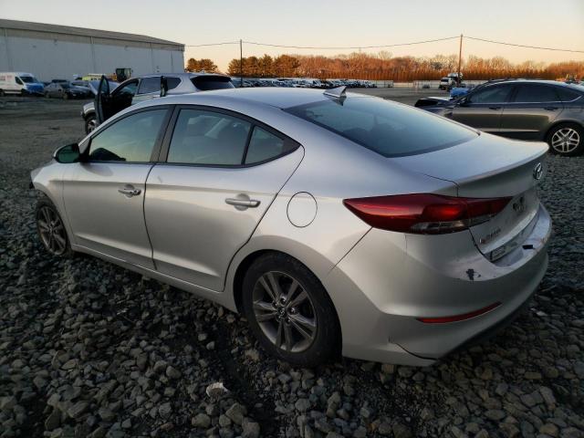 5NPD84LF8HH171496 - 2017 HYUNDAI ELANTRA SE SILVER photo 2