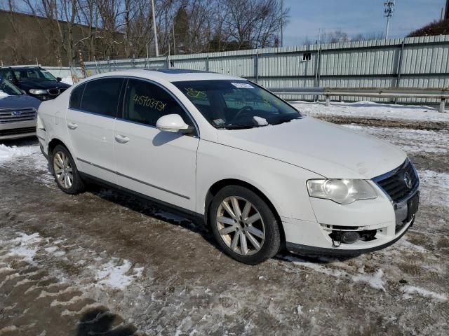 WVWJK7AN0AE111119 - 2010 VOLKSWAGEN PASSAT KOMFORT WHITE photo 4