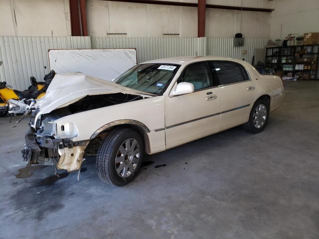 2003 LINCOLN TOWN CARTIER, 