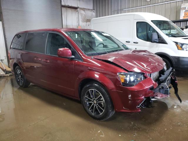 2C4RDGBG4GR398716 - 2016 DODGE GRAND CARA SE MAROON photo 4