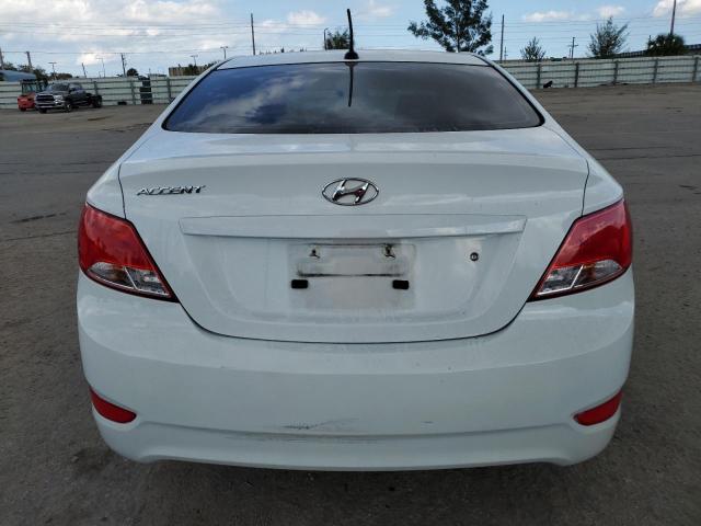 KMHCT4AE1GU981007 - 2016 HYUNDAI ACCENT SE WHITE photo 6