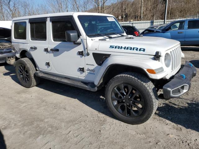 1C4JJXP65NW113497 - 2022 JEEP WRANGLER U SAHARA 4XE WHITE photo 4
