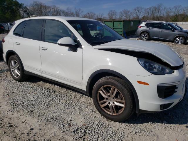 WP1AA2A28GKA09944 - 2016 PORSCHE CAYENNE WHITE photo 4