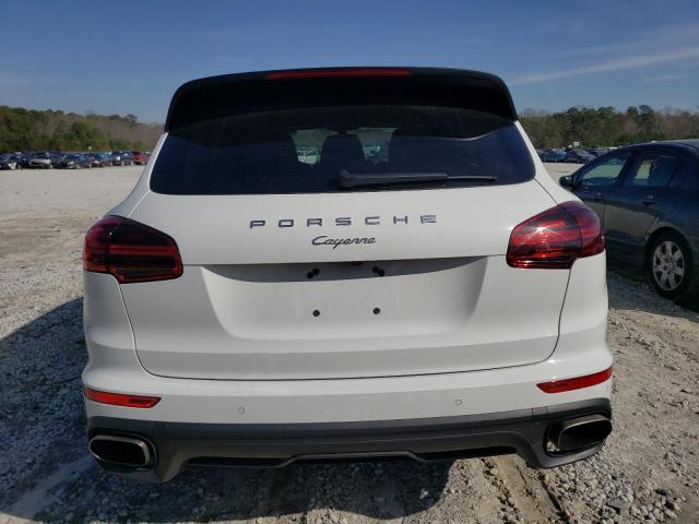 WP1AA2A28GKA09944 - 2016 PORSCHE CAYENNE WHITE photo 6