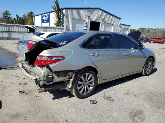 4T1BK1FK9HU581645 - 2017 TOYOTA CAMRY XSE SILVER photo 3