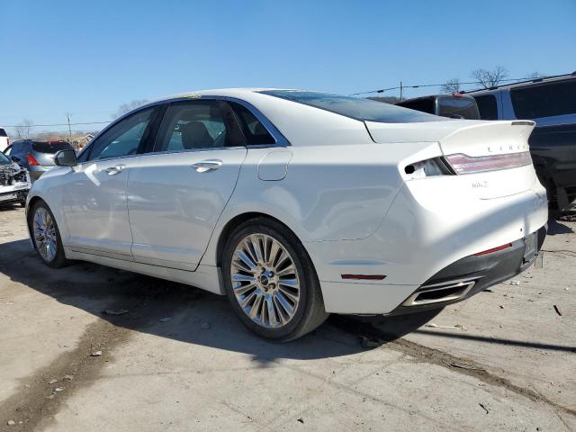 3LN6L2GK5FR620352 - 2015 LINCOLN MKZ WHITE photo 2