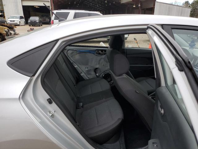 3KPC24A36KE066313 - 2019 HYUNDAI ACCENT SE SILVER photo 10