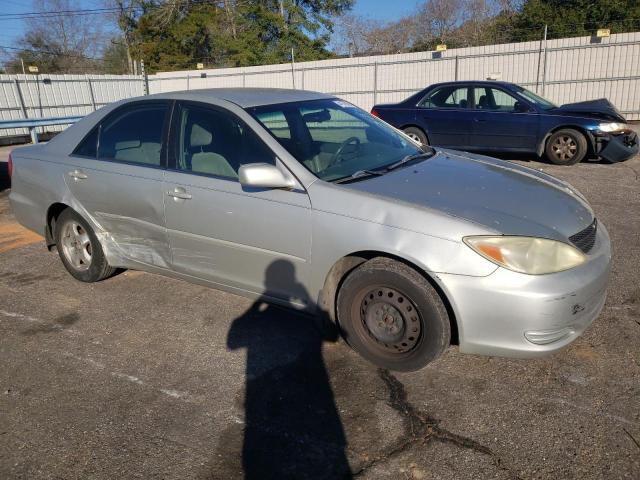 4T1BE32K92U591818 - 2002 TOYOTA CAMRY LE SILVER photo 4