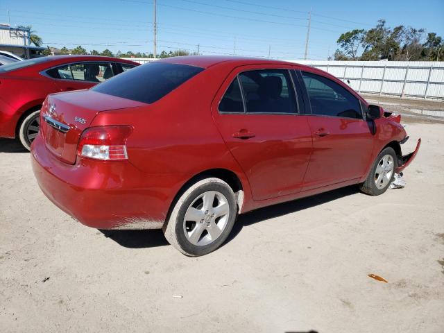 JTDBT923781236324 - 2008 TOYOTA YARIS RED photo 3