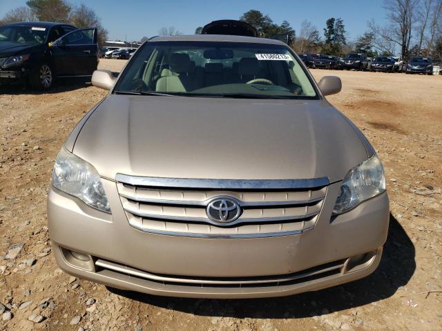 4T1BK36B16U109772 - 2006 TOYOTA AVALON XL GOLD photo 5