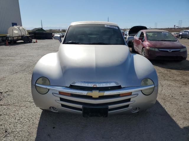 1GCES14H05B114789 - 2005 CHEVROLET SSR 银色 照片 5