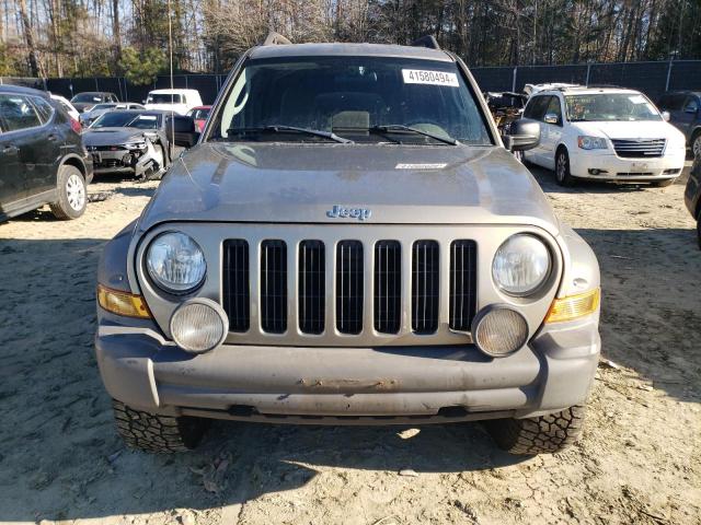 1J4GL38K55W685219 - 2005 JEEP LIBERTY RENEGADE GRAY photo 5