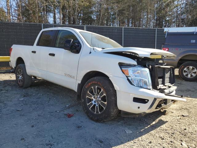 1N6AA1ED6MN526447 - 2021 NISSAN TITAN SV WHITE photo 4