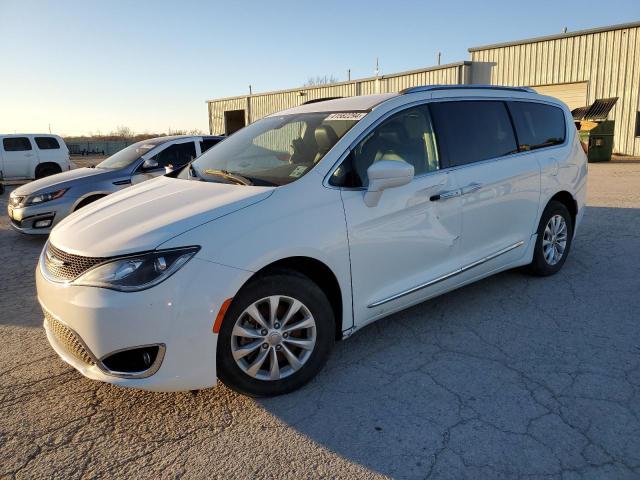 2C4RC1BG1JR211522 - 2018 CHRYSLER PACIFICA TOURING L WHITE photo 1
