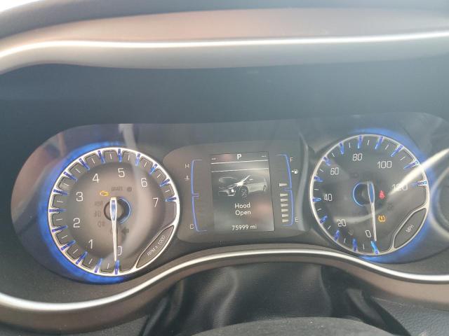 2C4RC1BG1JR211522 - 2018 CHRYSLER PACIFICA TOURING L WHITE photo 9