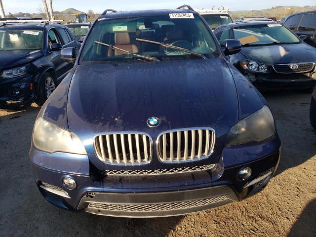 5UXZW0C56BL370916 - 2011 BMW X5 XDRIVE35D BLUE photo 5