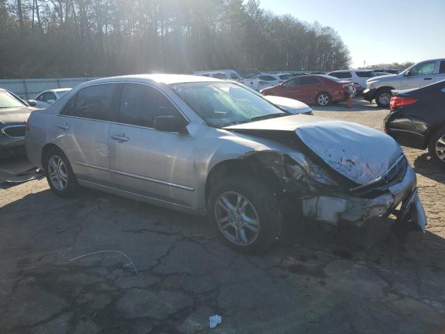 1HGCM56306A148749 - 2006 HONDA ACCORD SE SILVER photo 4