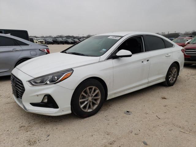 5NPE24AF7JH606426 - 2018 HYUNDAI SONATA SE WHITE photo 1