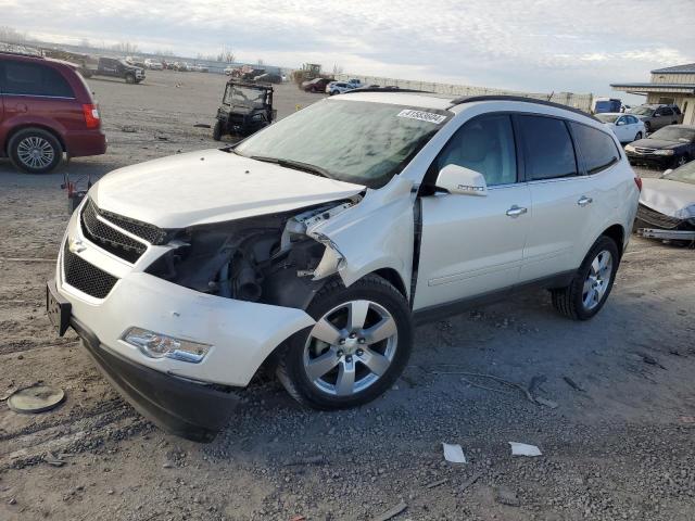 1GNKRJED3BJ332552 - 2011 CHEVROLET TRAVERSE LT CREAM photo 1