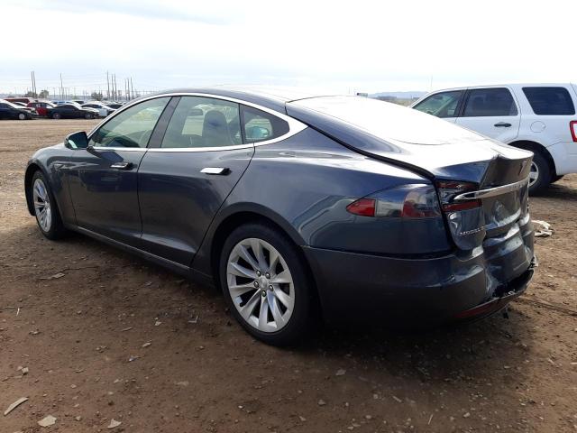 5YJSA1E18GF152570 - 2016 TESLA MODEL S Մոխրագույն լուսանկար 2