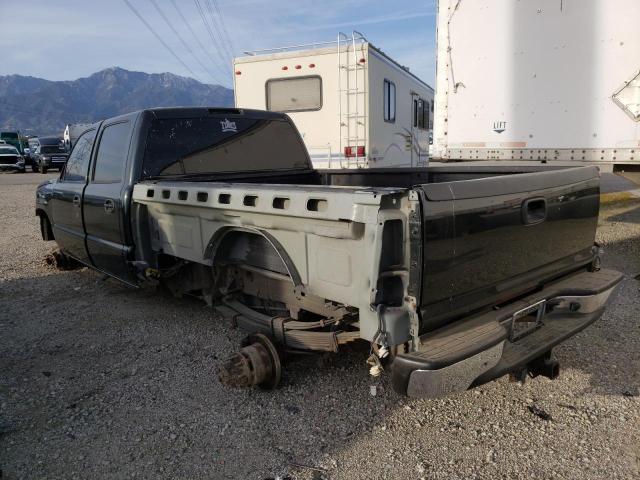 1GCJC332X4F214927 - 2004 CHEVROLET SILVERADO C3500 GRAY photo 2