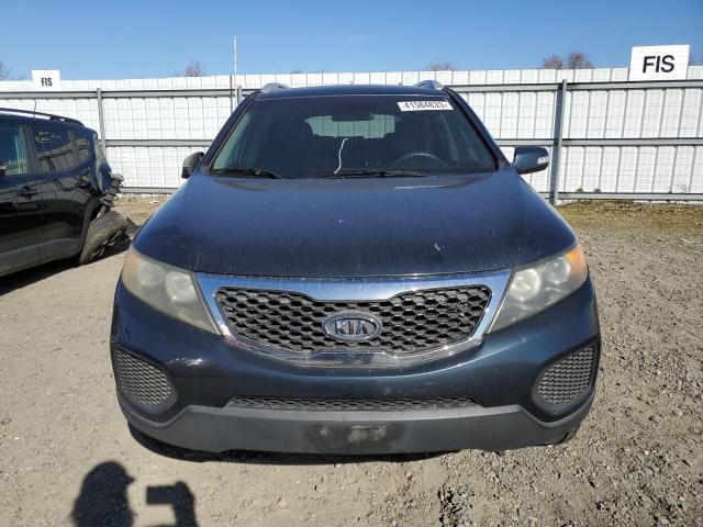 5XYKT4A26BG104951 - 2011 KIA SORENTO BASE BLACK photo 5