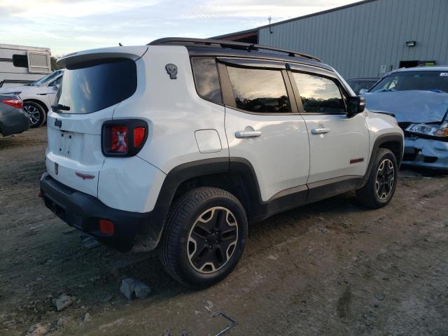 ZACCJBCT0GPC60270 - 2016 JEEP RENEGADE TRAILHAWK WHITE photo 3