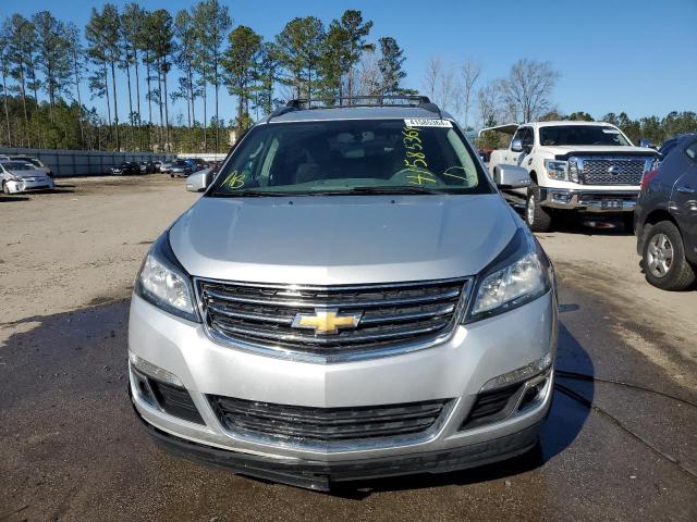 1GNKRGKD0GJ160236 - 2016 CHEVROLET TRAVERSE LT SILVER photo 5