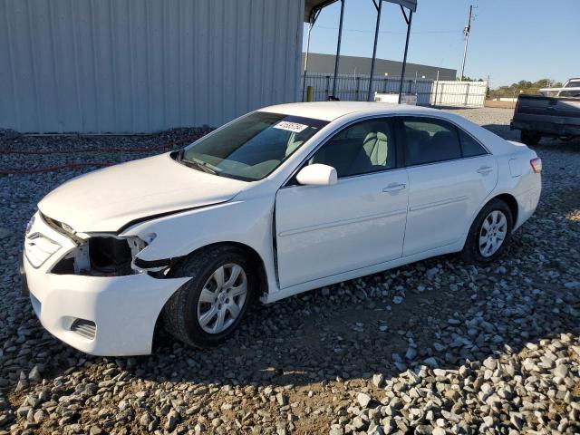 4T1BF3EK4BU644272 - 2011 TOYOTA CAMRY BASE WHITE photo 1