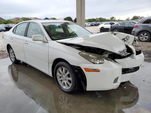 JTHBA30G045036105 - 2004 LEXUS ES 330 WHITE photo 4