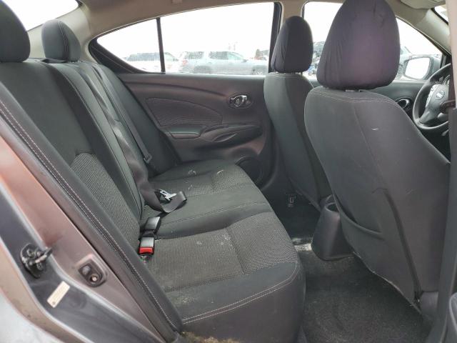 3N1CN7AP1HL901673 - 2017 NISSAN VERSA S GRAY photo 10