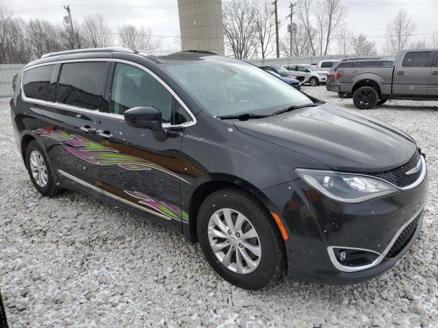 2C4RC1BG5JR277605 - 2018 CHRYSLER PACIFICA TOURING L BLACK photo 4