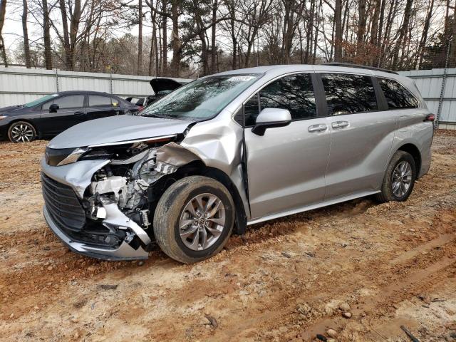 2022 TOYOTA SIENNA LE, 